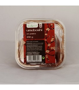 F. S. Umeboshi ( ciruela ume) en pasta 250 gr.